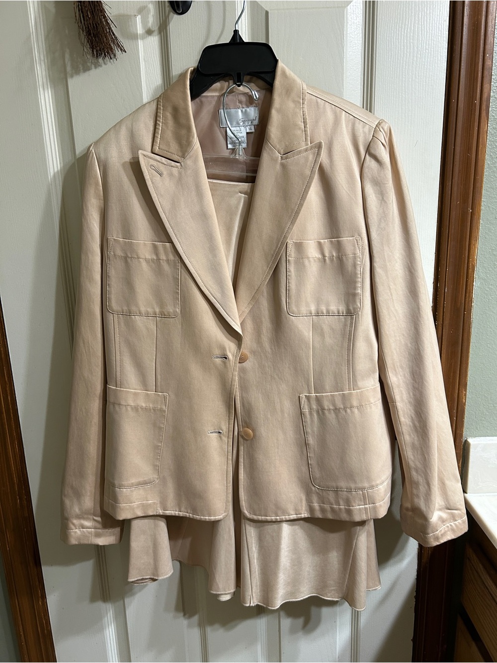 Vintage Spiegel Cream Tailored Blazer Jacket and Skirt Set